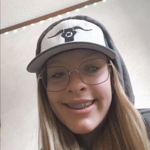 Meet your Posher, Hann